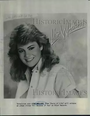 1984 Press Photo Lisa Whelchel With  All Because Of You  Album - Nop81911 • $19.99