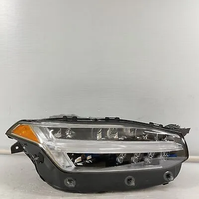 2019 Volvo XC90 Right Passenger Side Headlight LED OEM 31655779 • $565.56