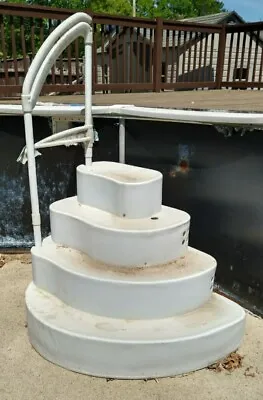 $200 • Buy Above Ground Swimming Pool Steps Stairs
