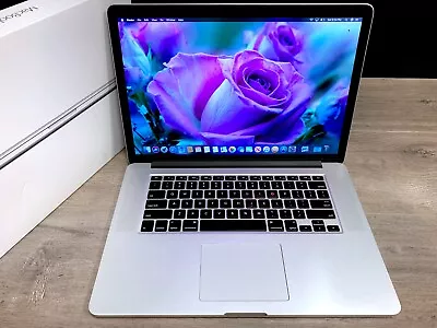 APPLE MACBOOK PRO 15  | R9 GFX *HUGE 1TB SSD* 16GB QUAD CORE I7 4.0GHZ | RETINA • $599