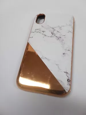 Claire's Accessories IPhone XR Protective Case New Marble / Gold • £2.99