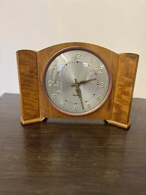 Superb Mid Century Westclox Scotland Light Wood Mantle Mechanical Clock • $43.52