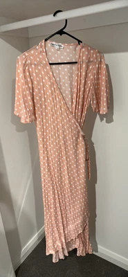 $8 • Buy Maive & Bo Maternity Wrap Dress Size M