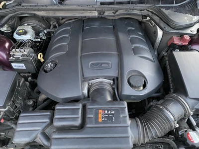VE L77 6.0L V8 Engine And 6L80E Trans Package 174k L98 LS3 LS2 VF HSV • $8500