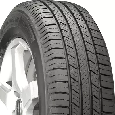 4 New Michelin Defender 2 245/60-18 105h (108561) • $963.96