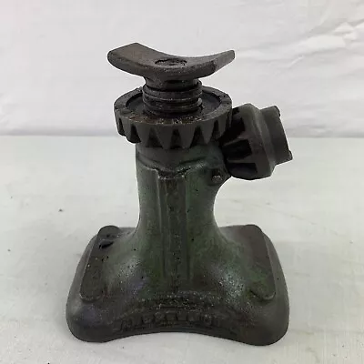 Vintage LAKE & ELLIOT Car Jack Midas 6 • $38.40