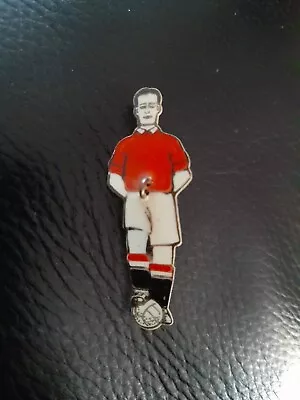 Rare 1940s  FOOTBALL PLAYER  Manchester United?  Plastic Pin Badge • £4.20