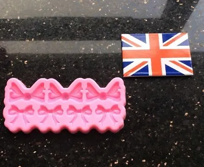 Two Size Of Deep Detailed Bows For Cake Decorating • £3.99