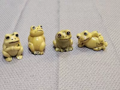 Vintage Miniature Hard Plastic Yellow Frogs Set Of 4 Made In Hong Kong • $12