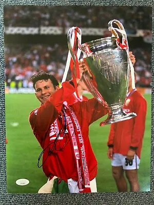 Manchester United Ryan Giggs Autographed Signed 11x14 Photo JSA COA #1 • $99.99