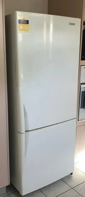 $400 • Buy Westinghouse 430L Frost Free Bottom Mount Fridge Freezer