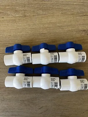 (Pack Of 6) Everbilt 1/2 In. PVC Threaded Ball Valve • $14.99