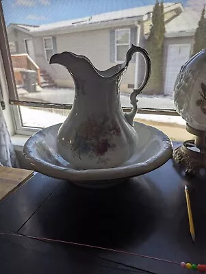Antique Wash Bowl And Pitcher • $59.99