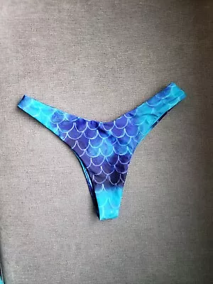 NWOT Zaful Mermaid Thong Bikini Bottom Size 6 • $11