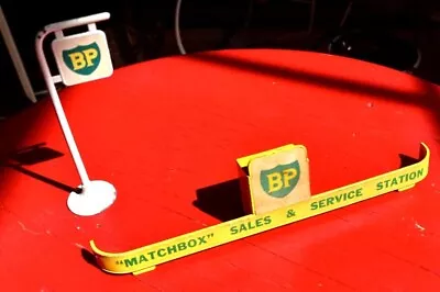 OEM 1963 Lesney Matchbox MG-1 Service Station Metal Signs • $99.99