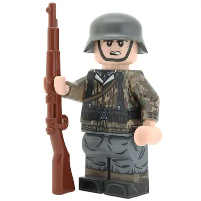 United Bricks WW2 German Splinter Camo Jacket Kar98 Military Soldier Minifigure • $35.87