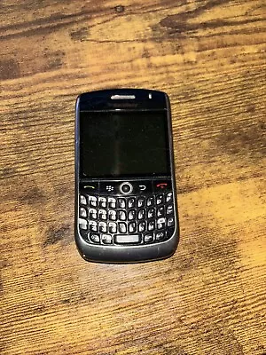 Black Berry Tour 9630 (Verizon) Cell Phone  - Vintage Collector Not Tested As Is • $15