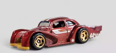 VOLKSWAGEN KAFER RACER Diorama Collectible DieCast Model Car 1:64 Red LOOSE • $4.99