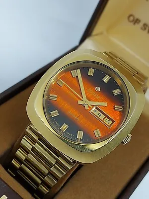  Vintage Zodiac SST 36000 Men's Watch Automatic With Original Box • $401.18