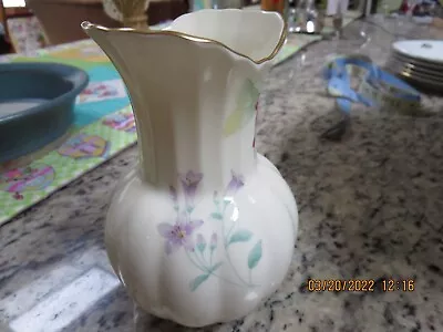 Mikasa Vase-nature's Garden--ivory Bone China--6  High--#rlp20a-9 • $4.25