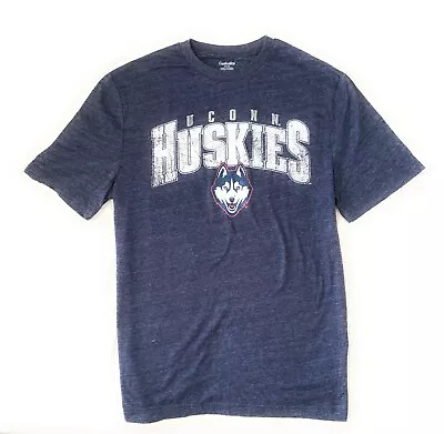 Captivating Men's Licenced Uconn Huskies T-Shirt Men's Navy Short Sleeve • $19.99