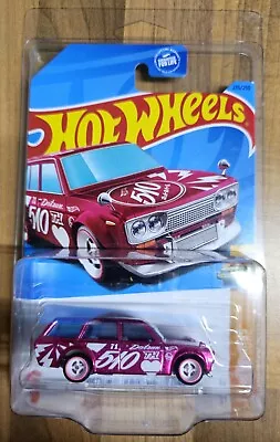 Hot Wheels DATSUN BLUEBIRD WAGON 510 Super Treasure Hunt [LONG CARD]  • £46