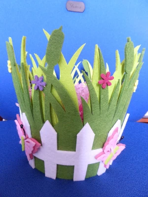 £1.50 • Buy Easter Felt Basket With Butterflies & Flowers