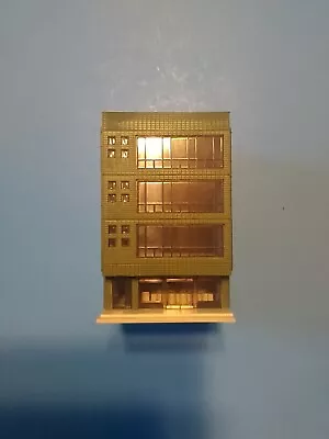 N Scale Kato 4 Story Office Building • $18