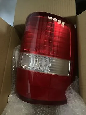 Passenger Taillight Lens Assembly For 04-08 Ford F-150 Styleside Pickup Truck • $35