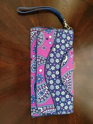 Vera Bradley Organizer Clutch Wristlet XL Retired Boysenberry NWOT • $12.99