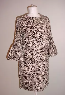 H And M Dress Size 4 Animal Print Bell Sleeve Sheath • $7.96