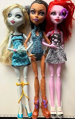 VTG Monster High Dolls Dance Class Collection + Mad Science Lagoona • $5