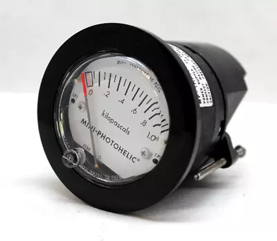 Dwyer Mini-Photohelic MP-1KPA-NPT Differential Pressure Switch/Gauge • $90