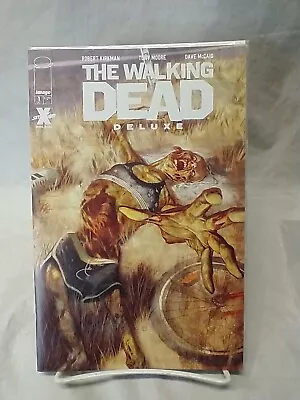 Image Walking Dead Deluxe Comic 1 Cover D Variant Julian Totino Tedesco 2020 • $15.04