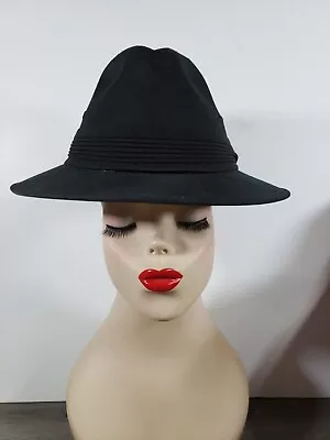 Vintage YOUNG AN BLACK FEDORA HAT FASHION COLLECTIBLE L 7 1/4 - 7 3/8 • $24.99