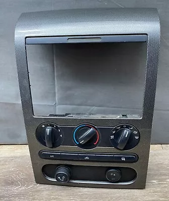 04-08 Ford F150 Radio Bezel Dash Trim Panel AC Heater Control Park Assist Gray • $99.99