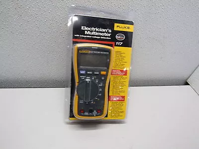 Fluke 117 True RMS Electrician's Multimeter With Integrated Voltage Detection • $64