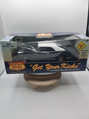 Route 66 78008 1/18 Scale 1966 Pontiac GTO Diecast Car In Dark Blue/White • $29.99