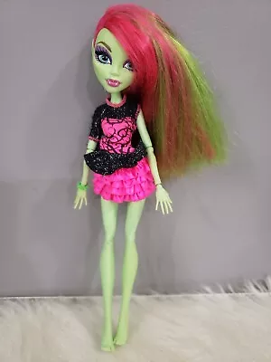Monster High Ghoul’s Night Out Venus McFlytrap 11  Doll By Mattel  • $12.32
