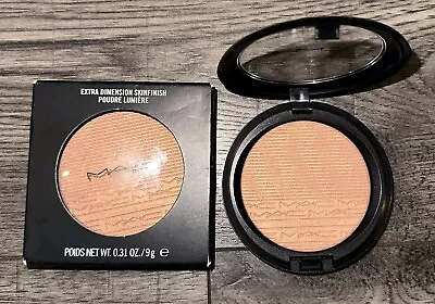 MAC Extra Dimension Skinfinish Poudre Lumiere GLOW WITH IT • £20