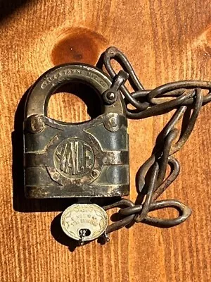 Old Brass Yale & Towne Padlock And Chain With Key Stamford Conn. U.S.A. Unpolish • $21.99