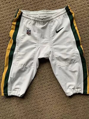 Green Bay Packers Game Pants. ^Team Issued^ COLOR RUSH UNIFORM PANTS. Sz. 40 • $79.95