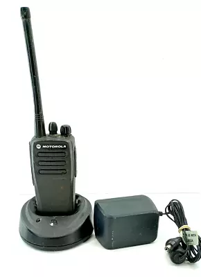 MOTOROLA CP200D TWO WAY RADIO AAH01JDC9JC2AN - WORKS VHF 136-174MHz • $135