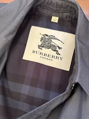 Burberry London Mens Trench Coat Grey/blue - Size 46R • $800