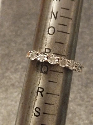 £160 • Buy 9ct Gold & Platinum 7 Diamond Eternity Ring