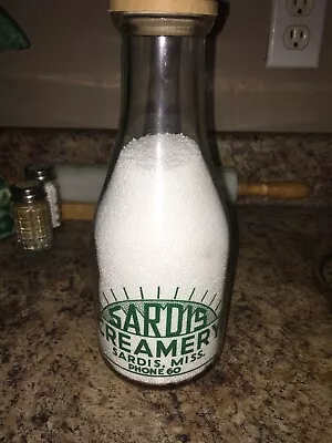 TRPQ WWII Green Label Quart Sardis Creamery Milk Bottle Sardis Mississippi • $253.50