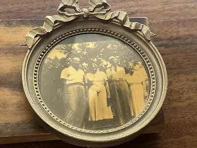 ANTIQUE Italy Gilded Bronze Wood Victorian 1940s Photo Frame W/Family Picture • $52.80