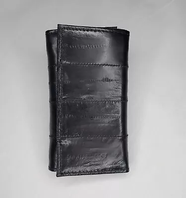 Taurus Black Eel Skin Trifold Wallet With Key Hooks • $15.95