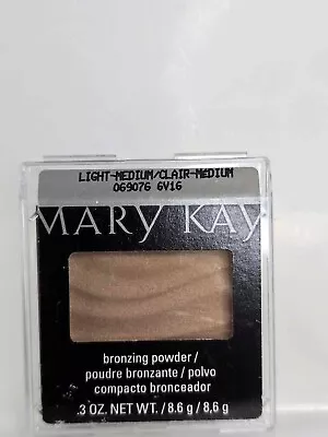 Mary Kay Bronzing Powder Light Medium (069076) New. • $29