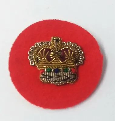 Genuine Vintage British Military QARANC Braided QC Crown On Red Felt ASPS104 • $23.25
